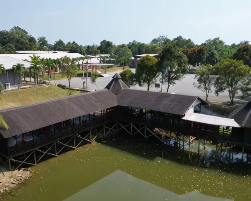 Putra Sentosa Retreat Camp, Sematan Hotels in Lundu