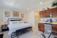 Amazing Palm Beach Island•Pool•King•Wi-Fi•A/C•Island View•Parking Pass - Homestays