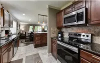 Remodeled WALK-IN Condo Close to 76 Strip No stairs!