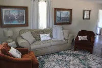 Relaxing country home 2 minutes from Caddo Lake!!! Pet Friendly! - Homestays