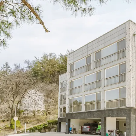 Flower Pension in Namyangju Отели рядом с достопримечательностью «Гробница Сарын»