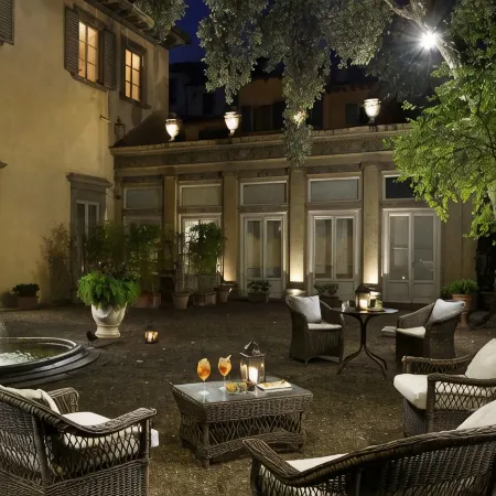 Al Palazzo del Marchese di Camugliano Residenza d'Epoca