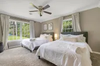 Cozy - Organic Modern - Bungalow - 4-Star