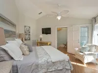 Relaxed Cancellation Policy! Oceanfront home with pool,hot tub, fire pit, bikes. - 4つ星