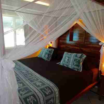 The Black Pearl! The most luxurious private OVER WATER BUNGALOW on Bora Bora! Rooms