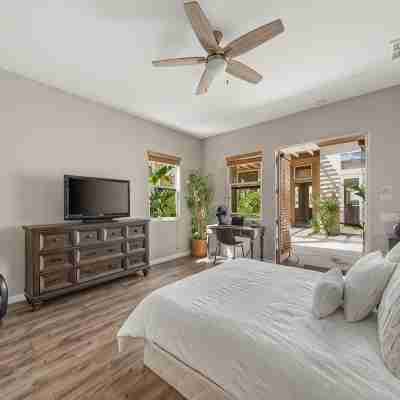 PGA West Golf Course and Lake View Pool/Spa Home Rooms