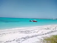 960 Sq. ft  Beach  Front Villa located in Steventon, Exuma,  Bahamas . Hotels in Great Exuma Island