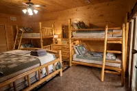 Large Family Reunion Cabin, Sleeps 23 Hot Tub Carters Lake Mountains - Alppimaja