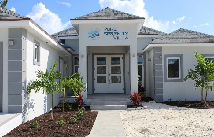 Experience Pure Serenity on a Private Ocean Front Villa w/ Heated Pool & Gazebo
