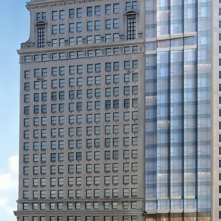 LondonHouse Chicago, Curio Collection by Hilton