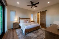 Luxury Mountain Retreat with Panoramic Lake & Blue Ridge Views - 4-Star