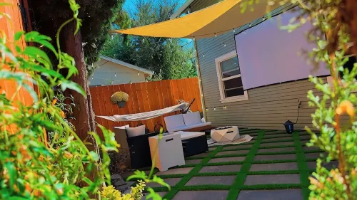The Oasis - Your Luxury 2BR/1.5BA Home in Downtown Modesto - 3-Star