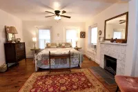 River is Flowing and Beautiful!Utopia Texas Waresville River Retreat Donoho Farm - 3-Star