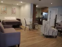 YOUR LUXURY GETAWAY! Elegant residential suite + dock + covered veranda - balcony