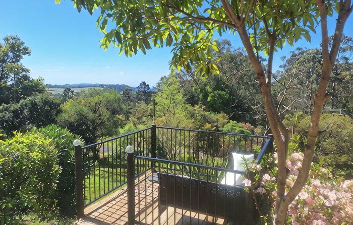 Bowerbird Cottage Studio Apartment -  Binna Burra Bushwalks & Tea House nearby