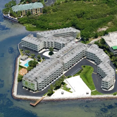 Tiki Themed Condo on Tampa Bay