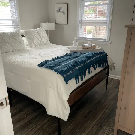 Waterview Cottage with Amazing Sunsets overlooking The Chesapeake Bay