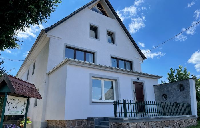High-quality vacation apartment in a farmhouse - central location between city and nature