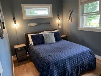 3 bedroom lake house & pool, only 35 min. to Wisconsin Dell and Cascade Mountain - Homestays