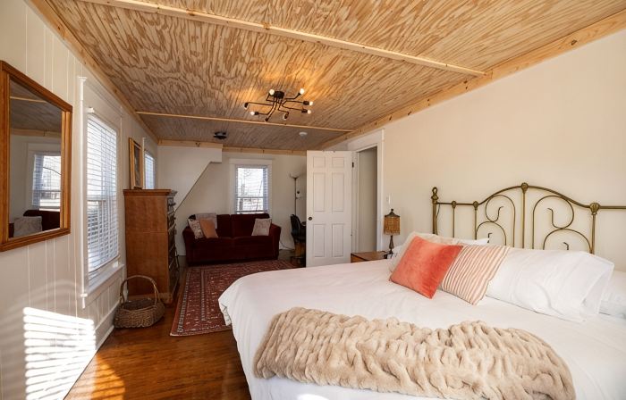 The Lodge House - Centrally Located Cheerful 5BR - Minutes to Gore!