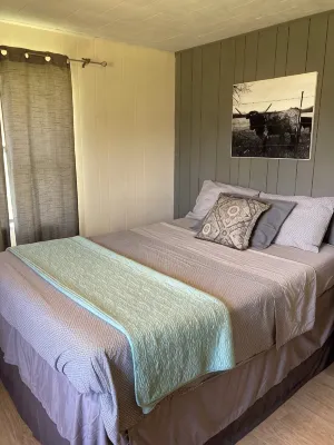 Family Friendly Farmhouse - 2-Star