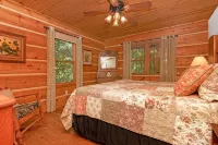A Laurel Haven, with big porches and a log cabin feel. Fireplace. - Chalets