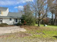 Tioga Townhouse Mountain Retreat w/ Pool & Games - 3-Star