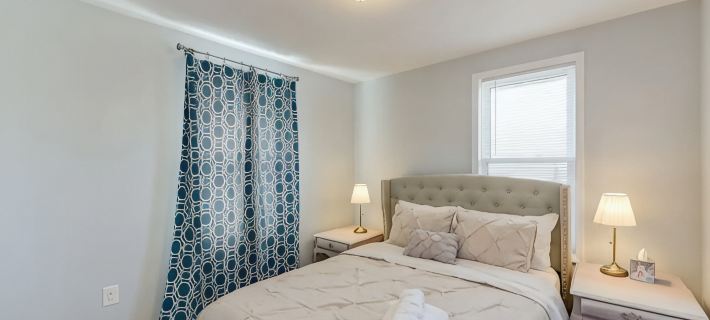 Spacious Elegantly Furnished 4BR House in Great Location in Baltimore Hotels in Baltimore County