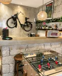 Holzer II - bar