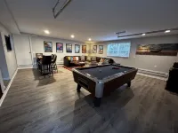 Huge home, sleeps 12, Newly remodeled, perfect for large groups NO PROM PARTIES - 3-stjärniga