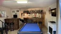 Luxury vacation home with bar billiards and sauna in wooded area - 4-stjärniga
