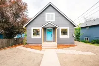 Port Orchard Retreat- 5 Minutes from Downtown - 2-Star