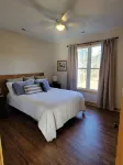 New cabin- access to horse trails, Pilot Mtn & Hanging Rock St. Pks - 3 étoiles