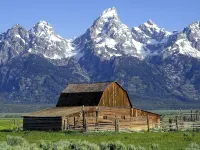 Jackson Hole condo in the Aspens. A retreat close to Nat. Parks & JHMR, King Bed - Wifi