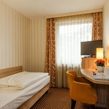 Hotel Alte Post Hotele w: Lehrte