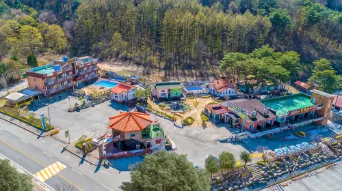 Fortune Lake and Pine Pension - spa