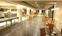 Oriental Grand Plaza - breakfast