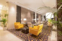 Azar Hotel - バー