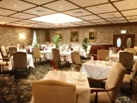 Lough Rynn Castle - bar