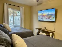 "BEAUTIFUL VIEWS" 5 Bed/3.5 Bath Sparks/Reno Lake Home - sleeps 20 - 2-Star