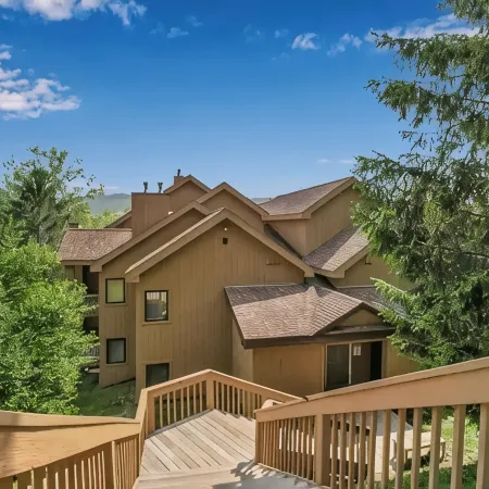 Holiday Valley Ski-In/Ski-Out Condo