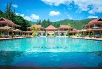 Oasis Hotel Restaurant & Spa - parcheggio