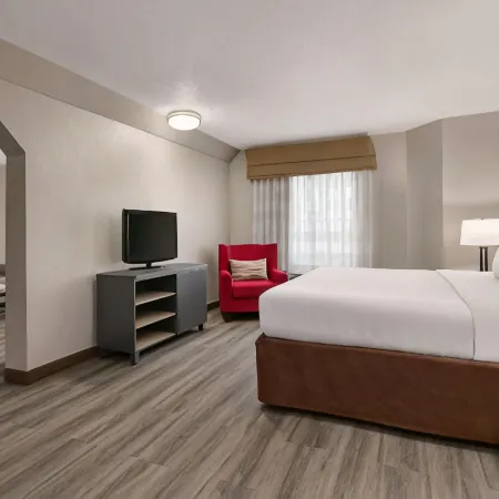 Country Inn & Suites by Radisson, Roanoke Rapids, NC
