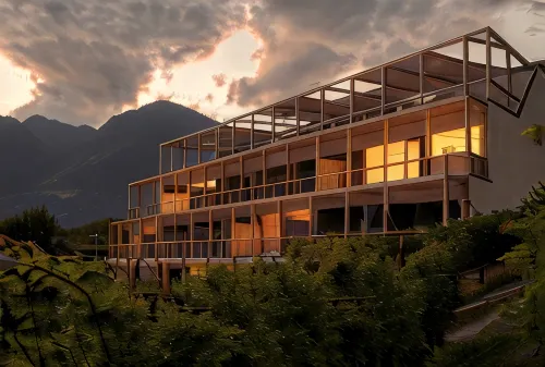 Haller Suites & Restaurant - 4-Star