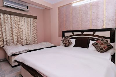 Deluxe Double Bed Non AC
