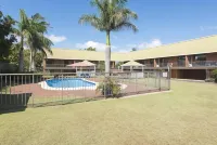 Whiteoaks Motel & Lodges Hotels in East Toowoomba