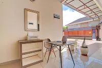RedDoorz Syariah Near Universitas Islam Riau Hotels in Bukit Raya