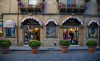 Casa del Jazz Historical Center - Housity