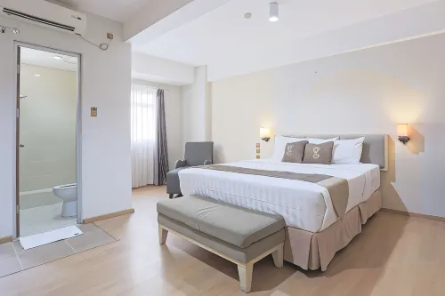 Hotel Gunawangsa Manyar Hotels in Sukolilo