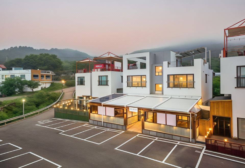 hotel overview picture